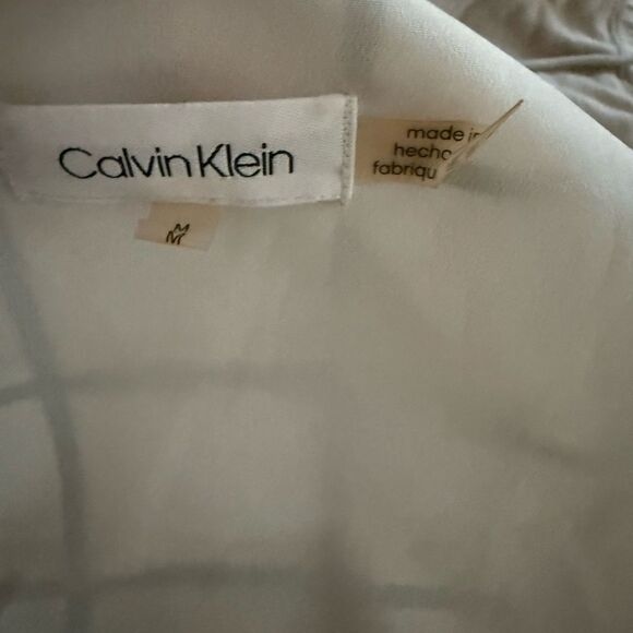 Calvin Klein Black and White Boxy 3/4 Sleeve Blouse - Picture 6 of 10